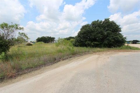 129 Bevers RD Liberty Hill TX 78642