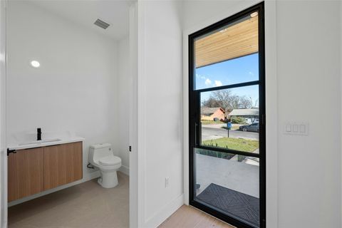 Tiny photo for 1407 Valleyridge DR #B, Austin, TX 78704 (MLS # 5272420)