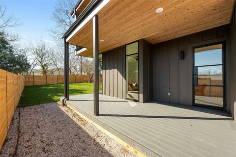 Tiny photo for 1407 Valleyridge DR #B, Austin, TX 78704 (MLS # 5272420)