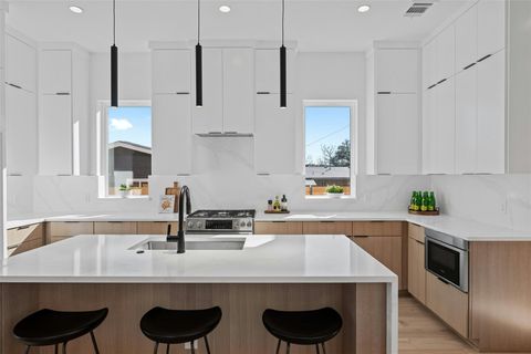 Tiny photo for 1407 Valleyridge DR #B, Austin, TX 78704 (MLS # 5272420)