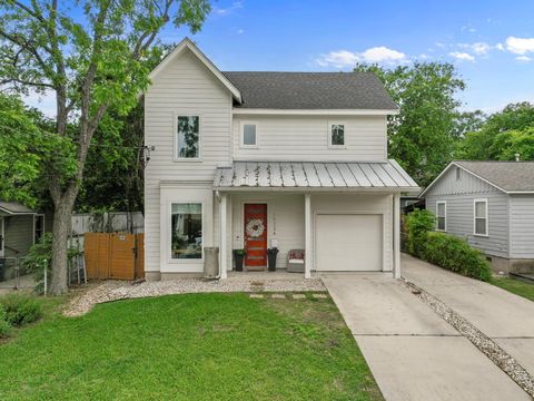 1923 Payne Ave A Austin TX 78757
