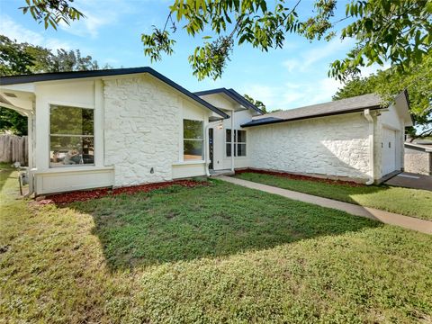 Tiny photo for 8222 Kearsarge DR, Austin, TX 78745 (MLS # 5614005)