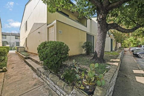 6718 Silvermine DR 903 Austin TX 78736