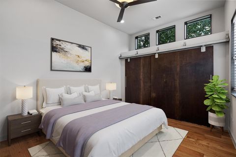 Tiny photo for 2207 New York Ave, Austin, TX 78702 (MLS # 8645719)