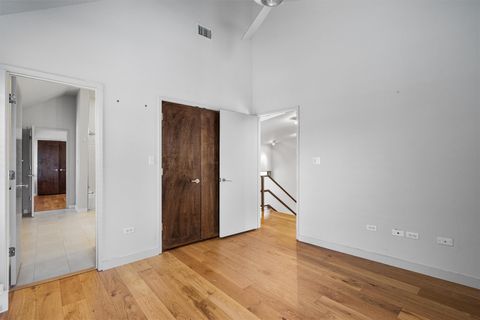 Tiny photo for 2207 New York Ave, Austin, TX 78702 (MLS # 8645719)