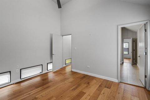 Tiny photo for 2207 New York Ave, Austin, TX 78702 (MLS # 8645719)