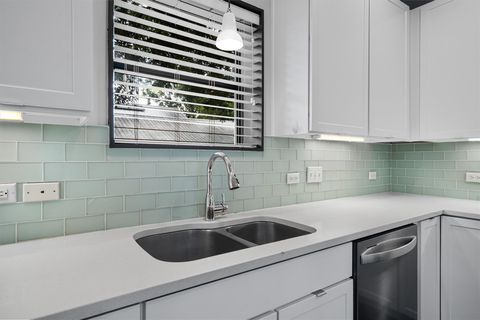 Tiny photo for 2207 New York Ave, Austin, TX 78702 (MLS # 8645719)