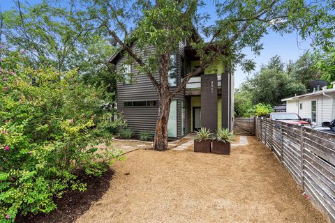 Photo of 2207 New York Ave, Austin, TX 78702 (MLS # 8645719)