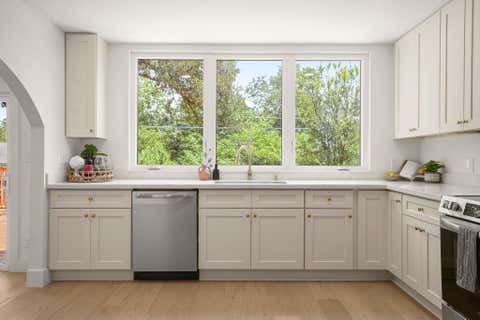 Tiny photo for 2204 Fair Oaks DR, Austin, TX 78745 (MLS # 2683988)