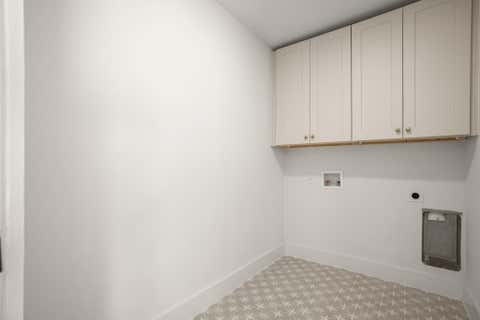 Tiny photo for 2204 Fair Oaks DR, Austin, TX 78745 (MLS # 2683988)