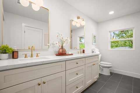 Tiny photo for 2204 Fair Oaks DR, Austin, TX 78745 (MLS # 2683988)