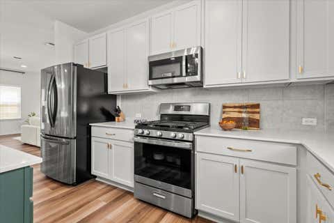 Tiny photo for 8915 Looksee LN, Austin, TX 78744 (MLS # 7186607)