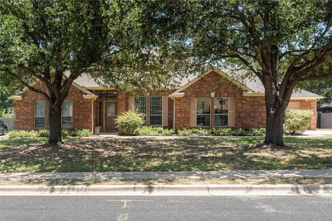 Photo of 12409 Gun Metal DR, Austin, TX 78739 (MLS # 6626873)