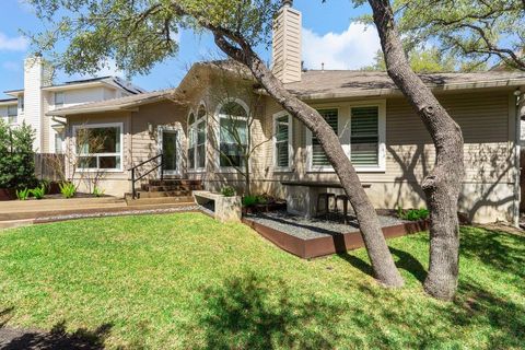 Photo of 6913 Auckland DR, Austin, TX 78749 (MLS # 3123089)