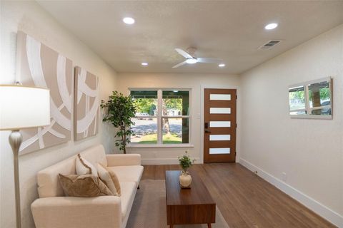 Tiny photo for 7700 Robalo RD, Austin, TX 78757 (MLS # 4193301)