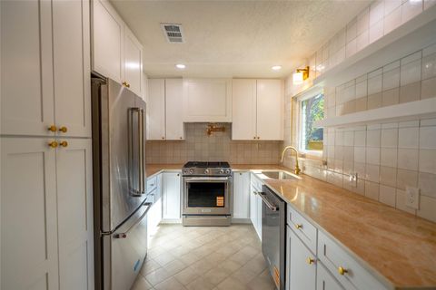 Tiny photo for 7700 Robalo RD, Austin, TX 78757 (MLS # 4193301)