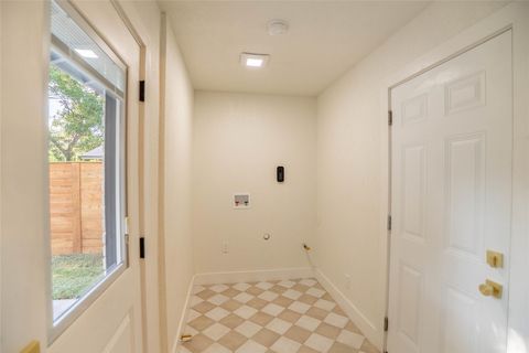 Tiny photo for 7700 Robalo RD, Austin, TX 78757 (MLS # 4193301)