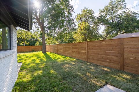Tiny photo for 7700 Robalo RD, Austin, TX 78757 (MLS # 4193301)