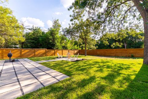 Tiny photo for 7700 Robalo RD, Austin, TX 78757 (MLS # 4193301)