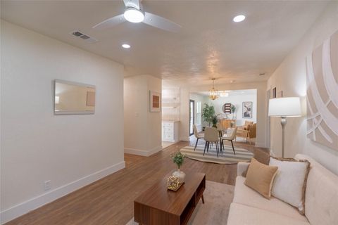 Tiny photo for 7700 Robalo RD, Austin, TX 78757 (MLS # 4193301)