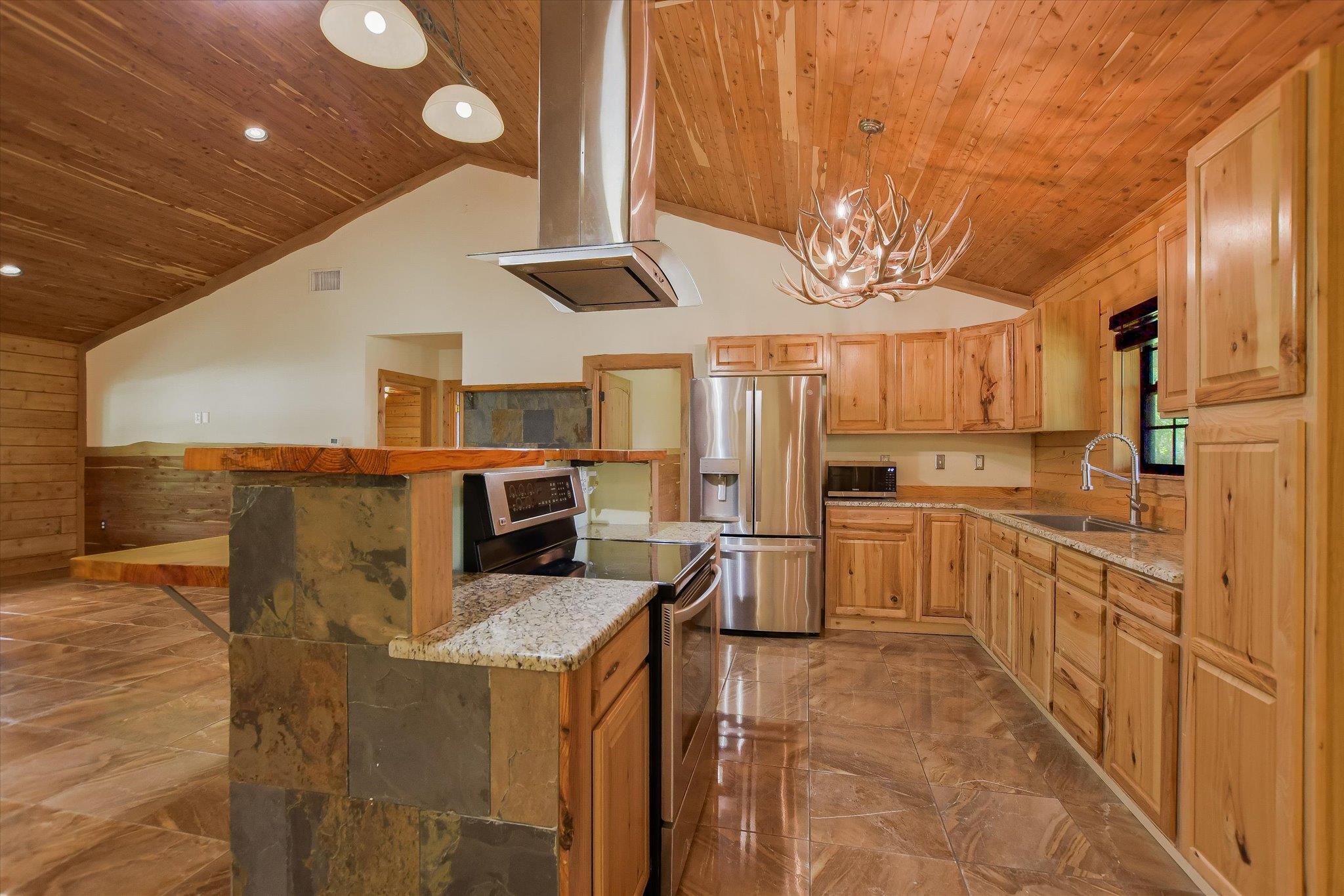 218 Cardinal LOOP