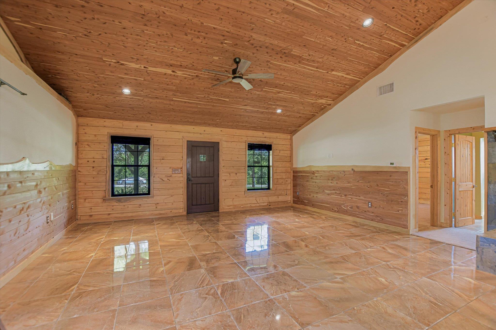 218 Cardinal LOOP