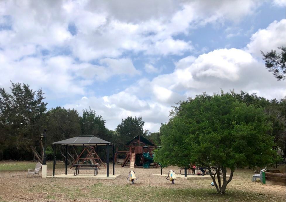 76 E Valley Springs RD