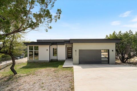 Photo of 3202 Hamilton Ave, Lago Vista, TX 78645 (MLS # 7170678)