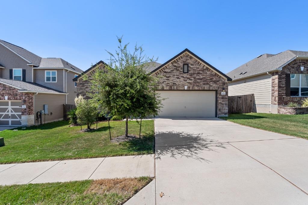 Photo 1 of 28 — 7712 Peccary DR, Austin, TX 78744