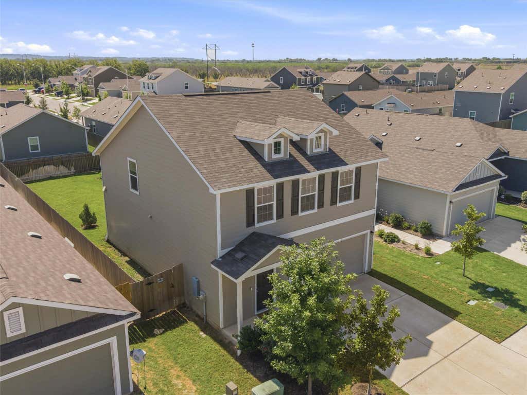 Photo of 309 Freshwater DR, Bastrop, TX 78602 (MLS # 2631914)