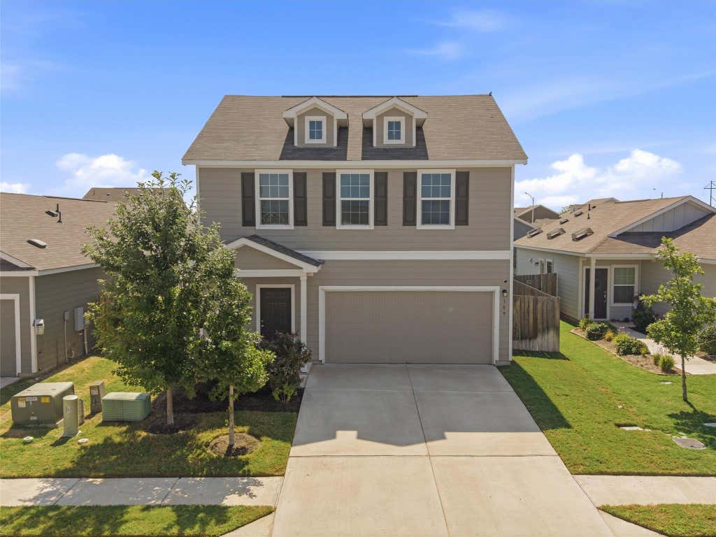Photo of 309 Freshwater DR, Bastrop, TX 78602 (MLS # 2631914)