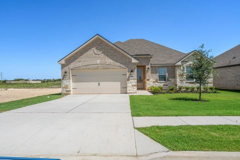 513 W Luna Blue LN Jarrell TX 76537