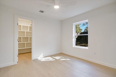 Tiny photo for 2401 Rogge LN, Austin, TX 78723 (MLS # 3910459)