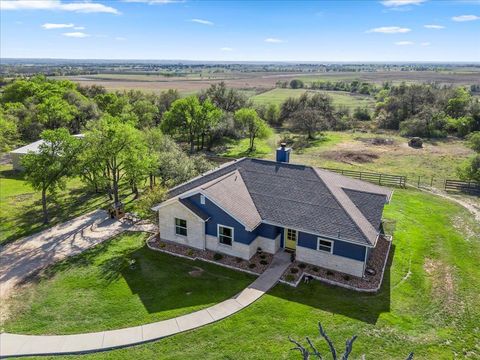 1375 County Road 156 Granger TX 76530
