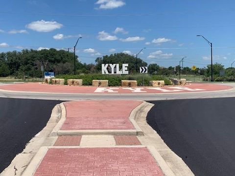 1501 & 1503 N Burleson ST Kyle TX 78640