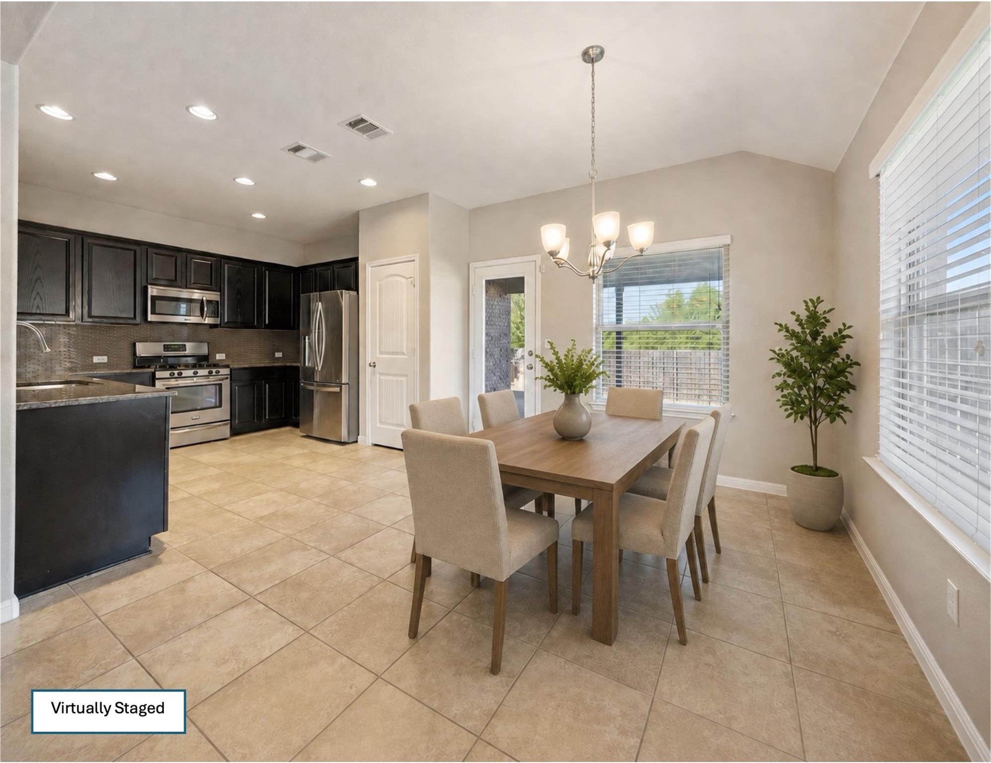 912 Canvasback Creek DR