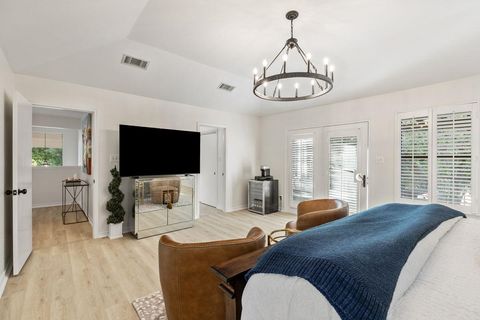 Tiny photo for 5 Valhalla CT, The Hills, TX 78738 (MLS # 6670575)
