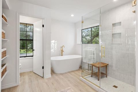 Tiny photo for 5 Valhalla CT, The Hills, TX 78738 (MLS # 6670575)