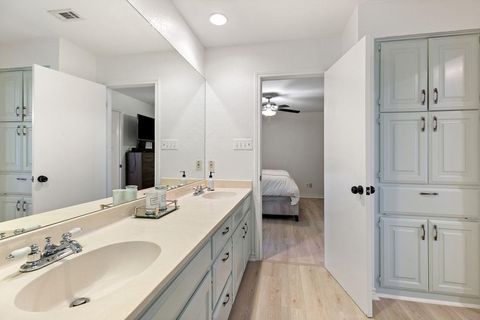 Tiny photo for 5 Valhalla CT, The Hills, TX 78738 (MLS # 6670575)