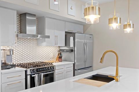 Tiny photo for 1600 Barton Springs RD #4205, Austin, TX 78704 (MLS # 7809448)