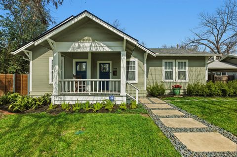 Photo of 306 W 44th ST #A, Austin, TX 78751 (MLS # 2693258)