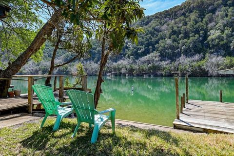 Photo of 13003 On The Lake RD, Austin, TX 78732 (MLS # 3382972)