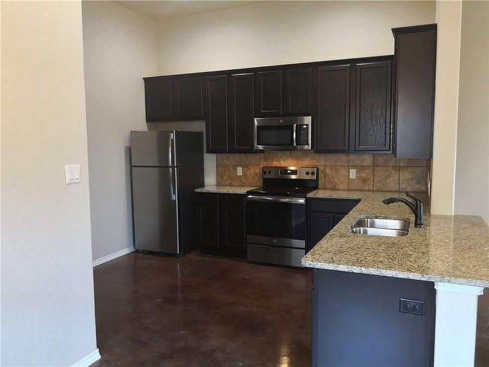 258 W Joanne LOOP W A & B