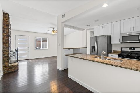 Tiny photo for 6305 Vioitha DR #B, Austin, TX 78723 (MLS # 9990470)