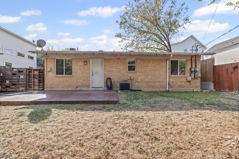 Tiny photo for 6305 Vioitha DR #B, Austin, TX 78723 (MLS # 9990470)
