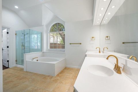 Tiny photo for 209 El Rio Dr Dr, Lakeway, TX 78734 (MLS # 3199002)