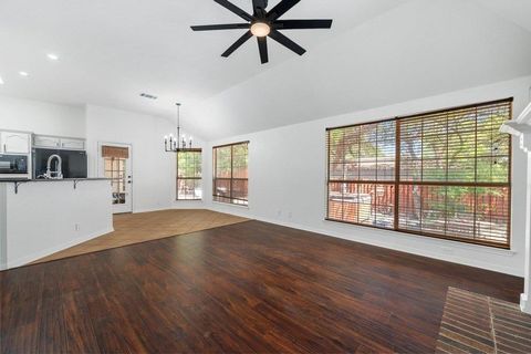 Tiny photo for 209 El Rio Dr Dr, Lakeway, TX 78734 (MLS # 3199002)