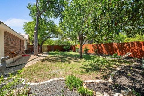 Tiny photo for 209 El Rio Dr Dr, Lakeway, TX 78734 (MLS # 3199002)