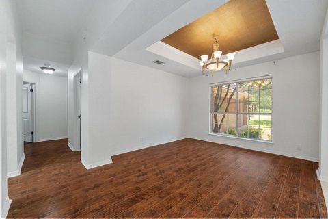 Tiny photo for 209 El Rio Dr Dr, Lakeway, TX 78734 (MLS # 3199002)