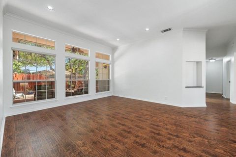 Tiny photo for 209 El Rio Dr Dr, Lakeway, TX 78734 (MLS # 3199002)